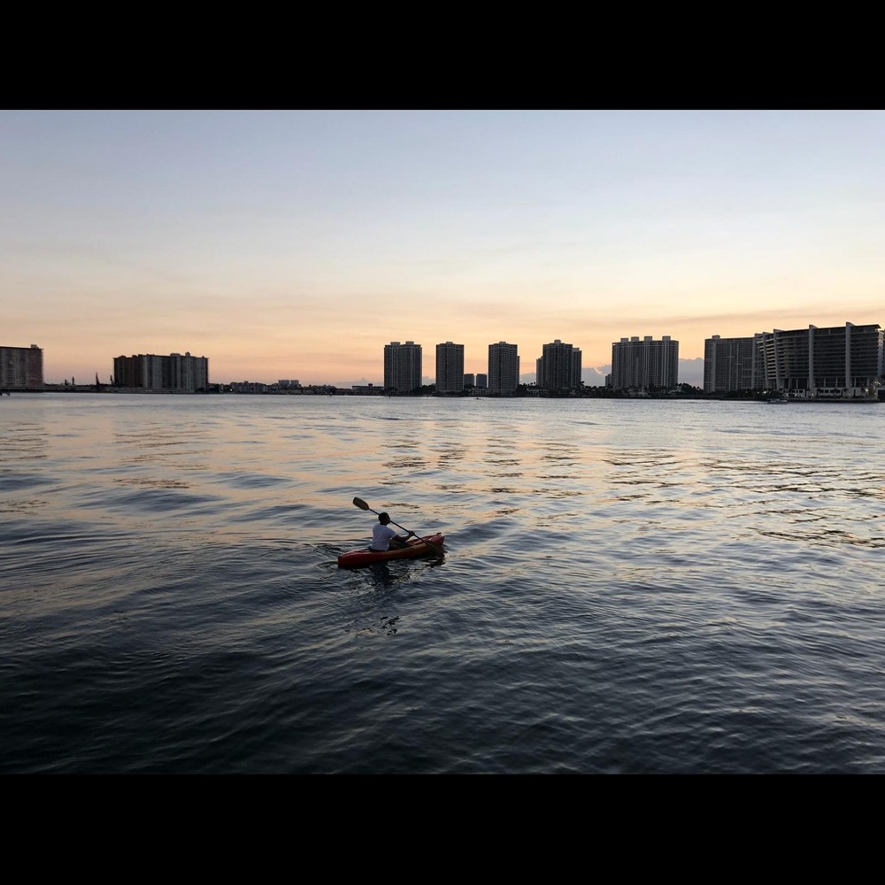 Meet your Posher, Yoel